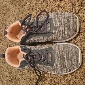 STO walking shoes grey and pink US  sz 8